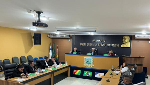 69ª Sessão Ordinária da 20ª Legislatura destaca apresentação de requerimentos voltados à infraestrutura urbana e qualidade de vida da população
