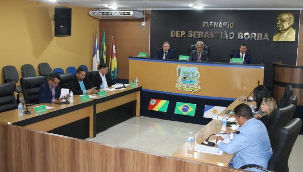 58ª Sessão Ordinária da 20ª Legislatura debate melhorias em infraestrutura urbana e serviços públicos