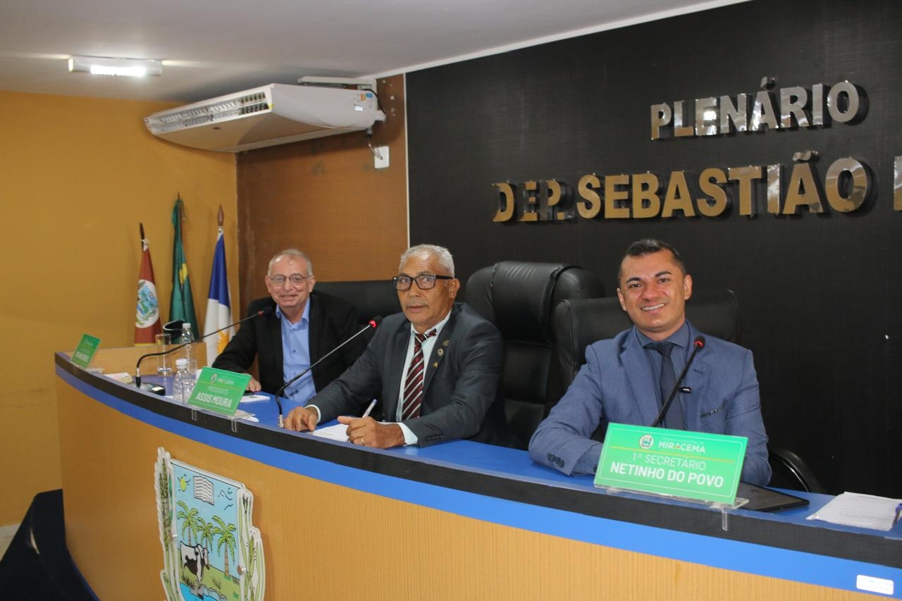 50ª Sessão Ordinária aprova PPA, LDO e LOA 